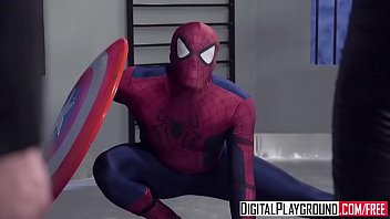 Captain America Shags Black Widow