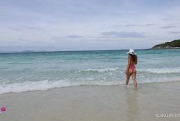 Alissa Lovely Getting Fucked By The Beach